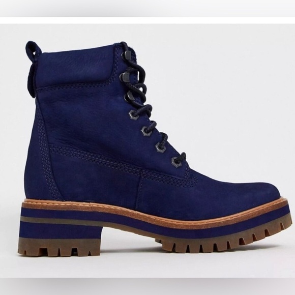 Timberland Courmayeur Valley Waterproof Nubuck Ankle Boots in Navy Size 8 - Picture 1 of 7